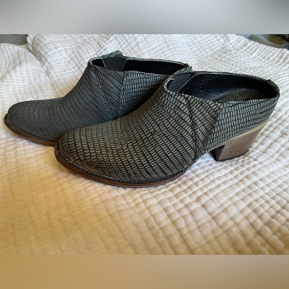 Freebird Mules